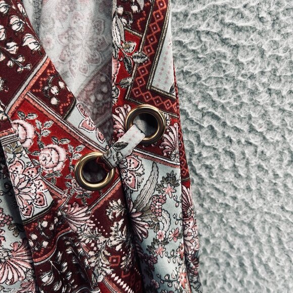 Above And Beyond Womens Top‎ 1X Burgundy Floral Patchwork Eyelet Detail Sleeve - Picture 5 of 10